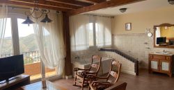 Hermosa Casa Rural con cochera y terrazas en Comares