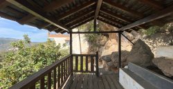 Hermosa Casa Rural con cochera y terrazas en Comares