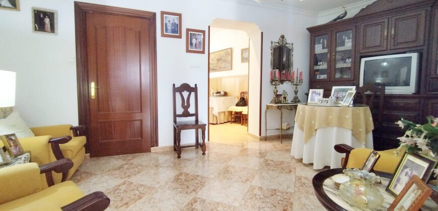 Casa de 2 habitaciones en Velez-Malaga