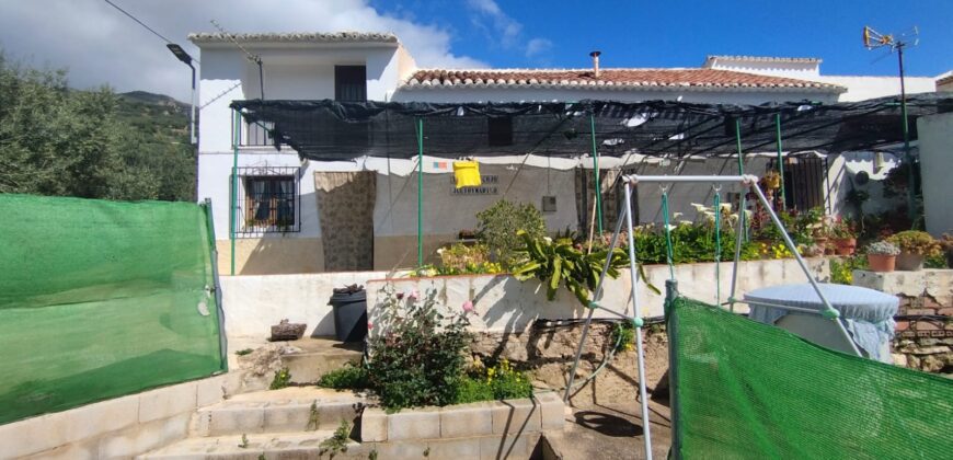 Casa Pueblo en Periana