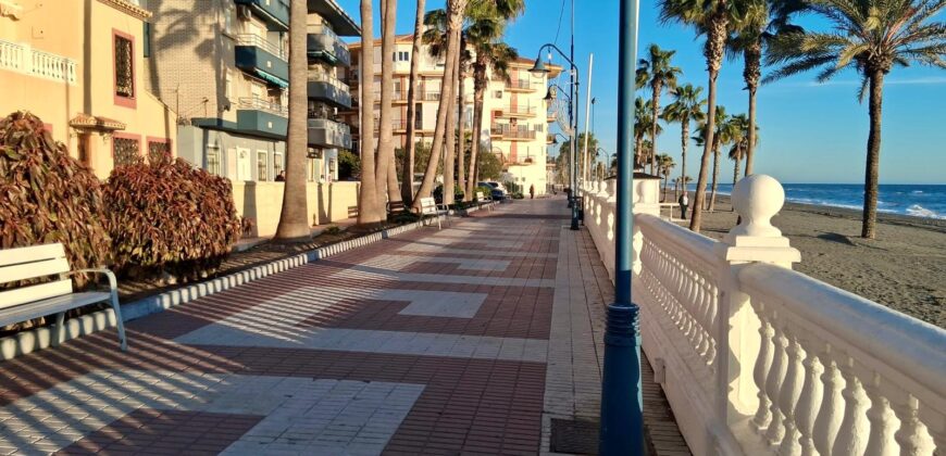 Apartamento a pocos metros del mar en el Morche